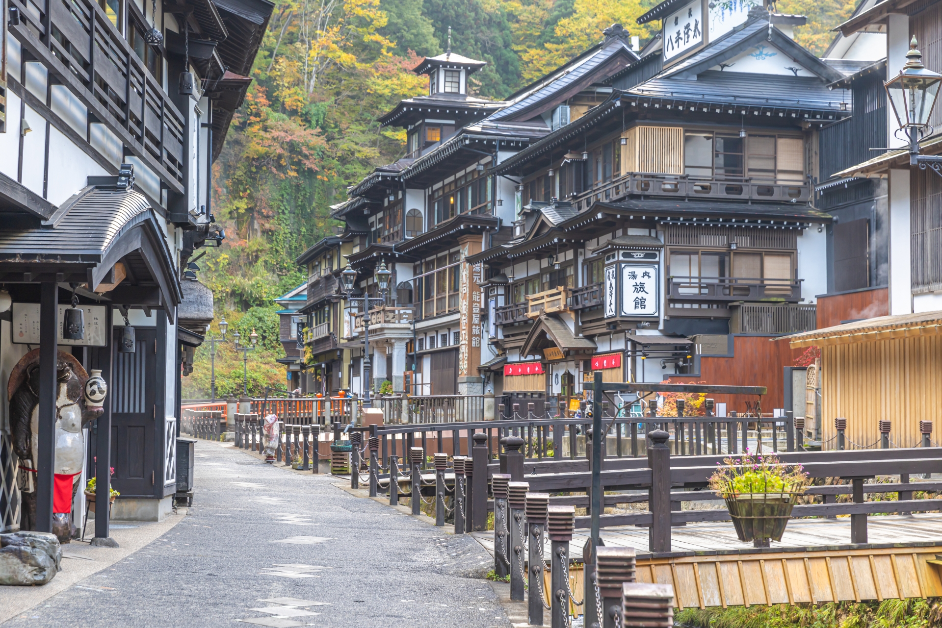 銀山溫泉